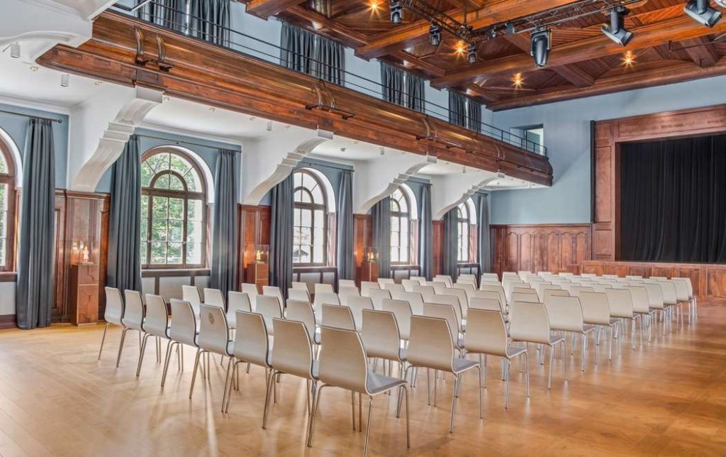 Theatre_Villars_Palace_01